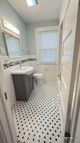 264 Broad Street Meriden CT 06450