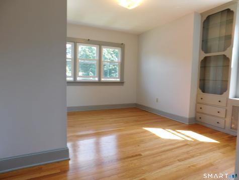 264 Broad Street Meriden CT 06450