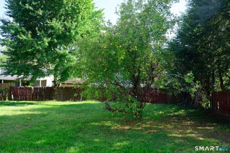 5-7 Leichtner Drive East Hartford CT 06118
