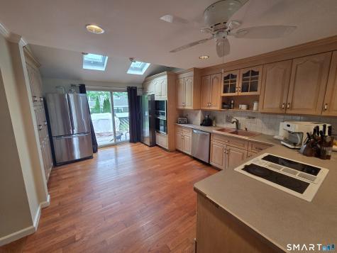 156 Fieldcrest Road Fairfield CT 06825