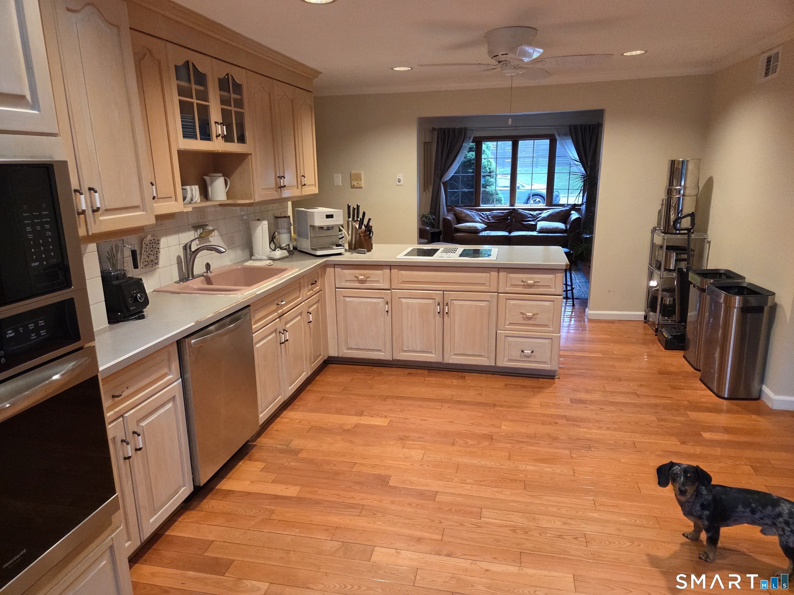 156 Fieldcrest Road Fairfield CT 06825