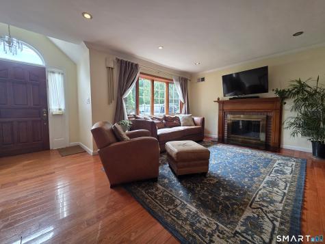 156 Fieldcrest Road Fairfield CT 06825