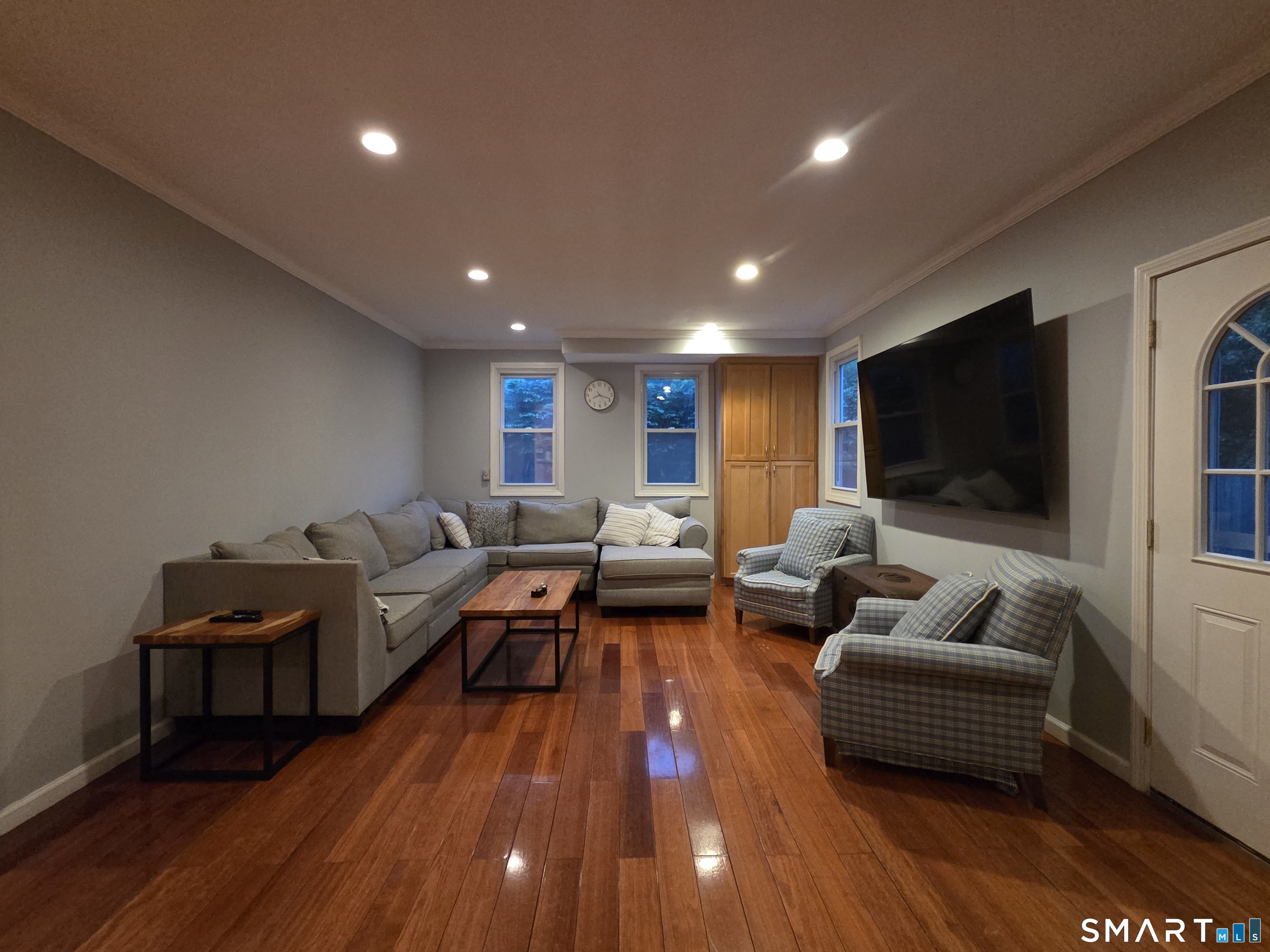 156 Fieldcrest Road Fairfield CT 06825