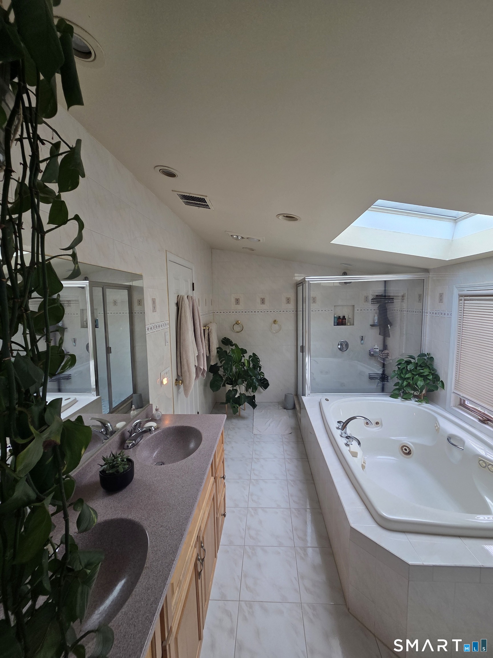 156 Fieldcrest Road Fairfield CT 06825