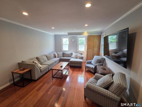 156 Fieldcrest Road Fairfield CT 06825