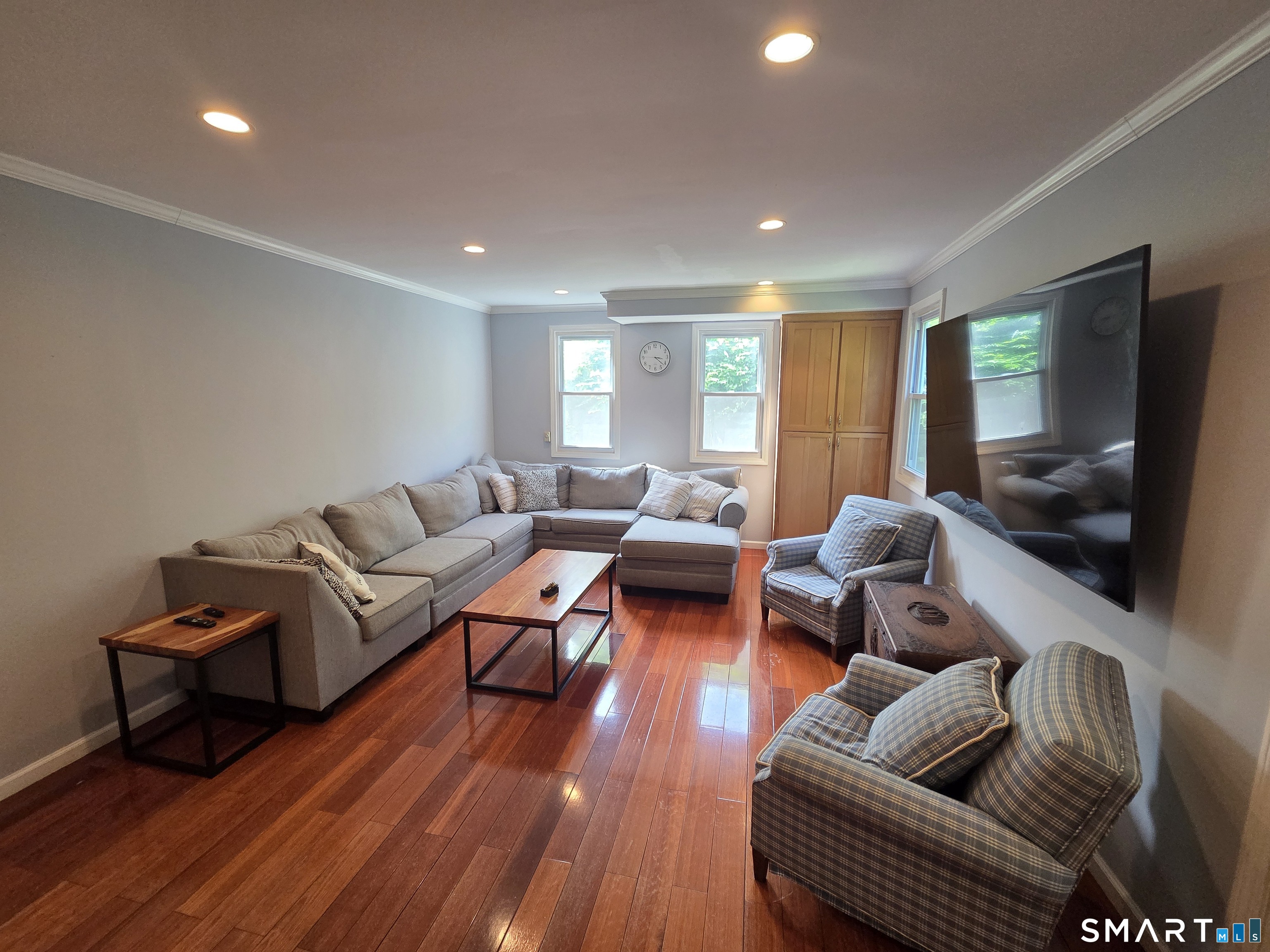 156 Fieldcrest Road Fairfield CT 06825