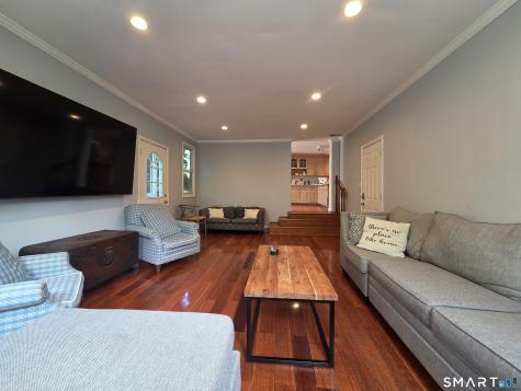 156 Fieldcrest Road Fairfield CT 06825