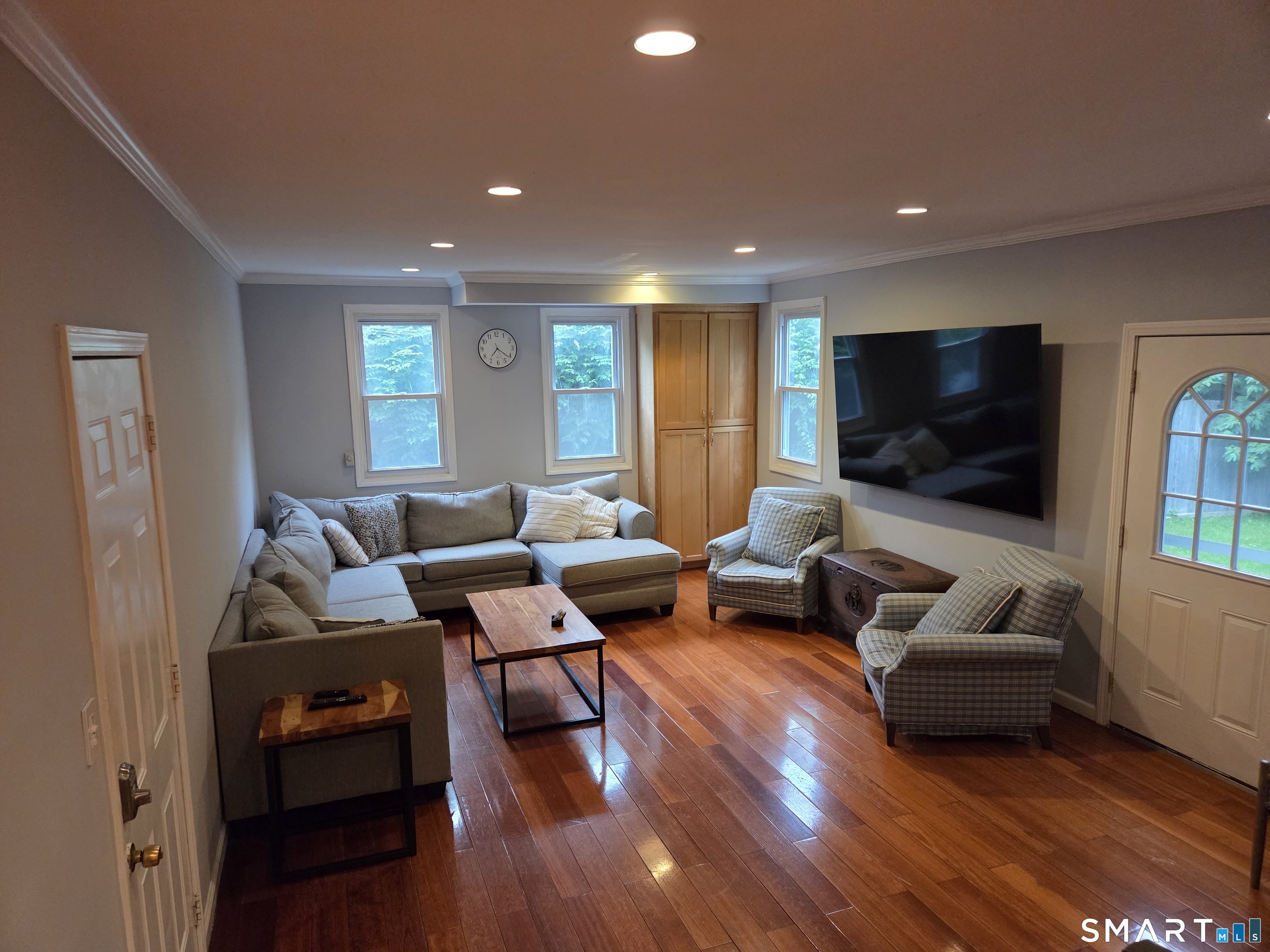 156 Fieldcrest Road Fairfield CT 06825