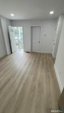 26 Rowan Street Norwalk CT 06855