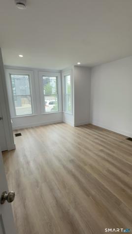 26 Rowan Street Norwalk CT 06855