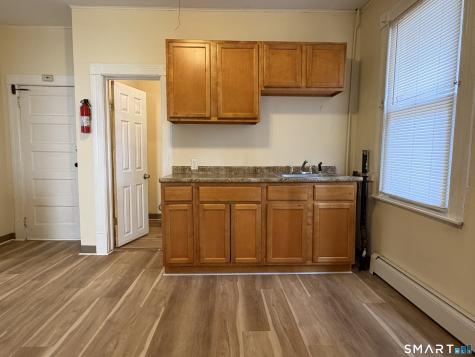 36 Walnut Street Middletown CT 06457