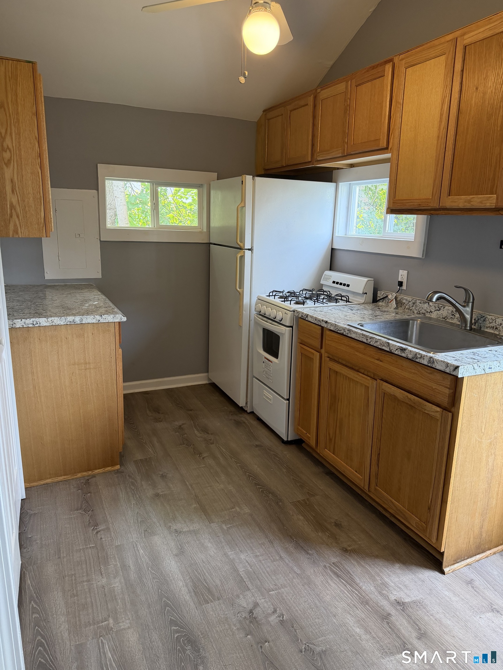 16 Housatonic Terrace Seymour CT 06483