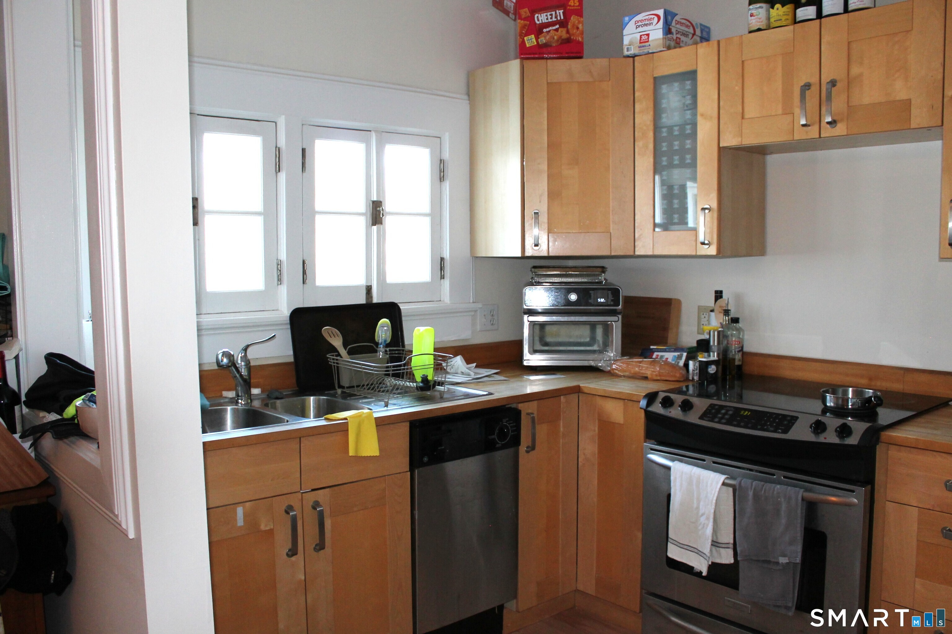 7 Hillcrest Drive Stonington CT 06378