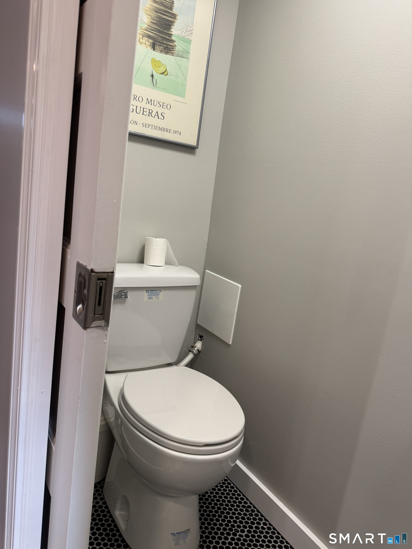 112 Wayland Street North Haven CT 06473