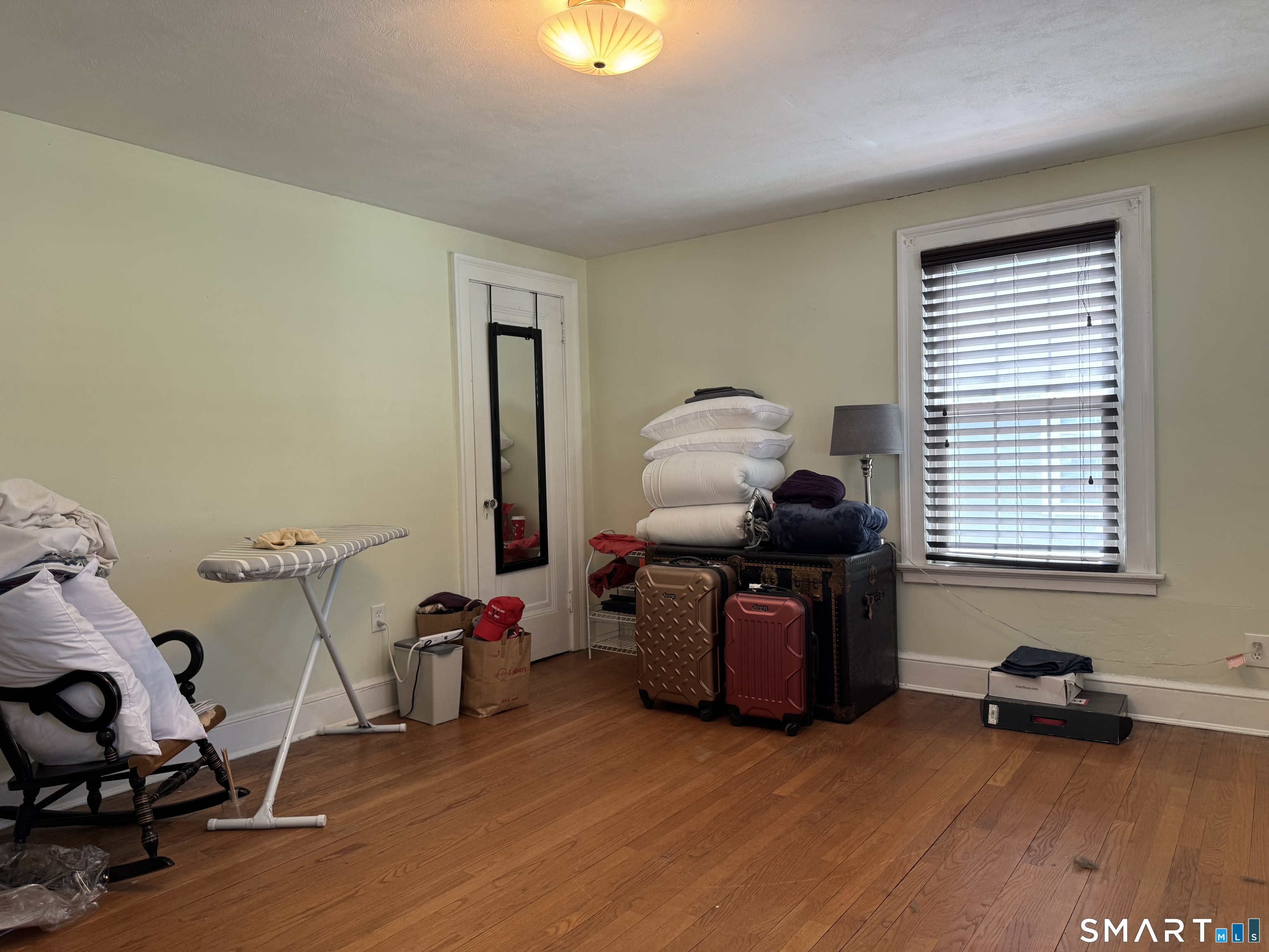 112 Wayland Street North Haven CT 06473
