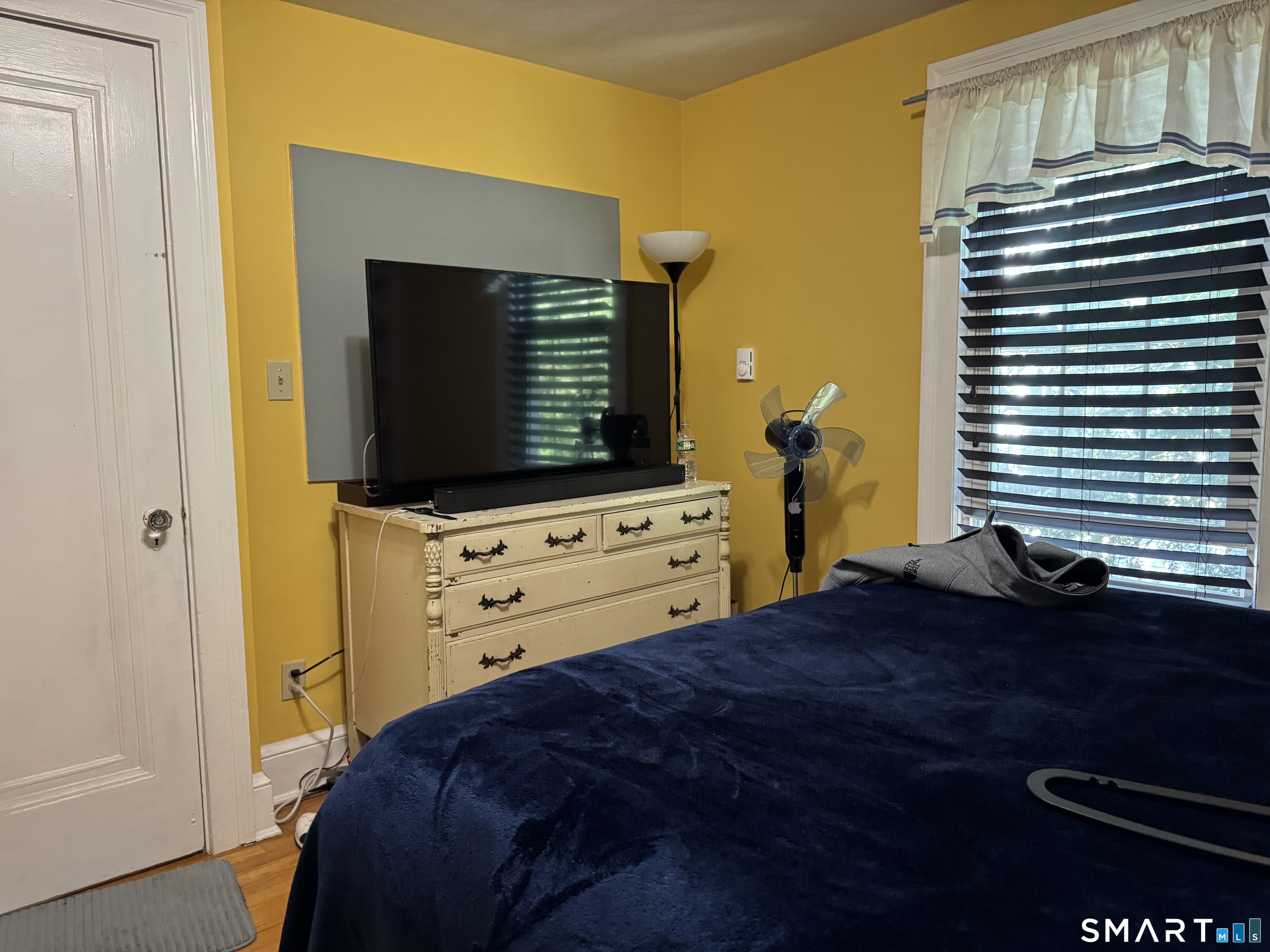 112 Wayland Street North Haven CT 06473
