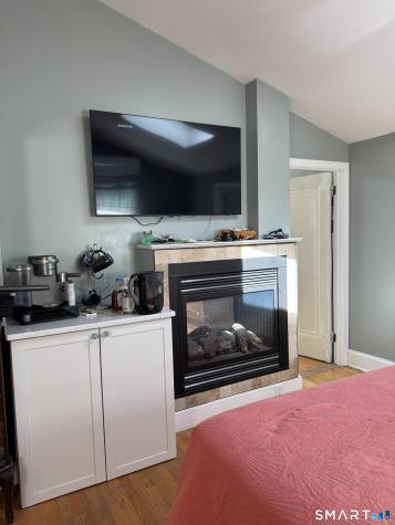 112 Wayland Street North Haven CT 06473