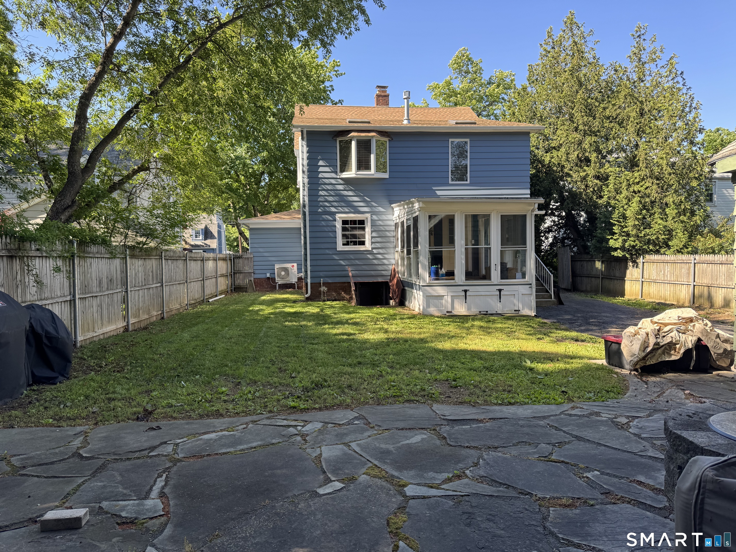 112 Wayland Street North Haven CT 06473