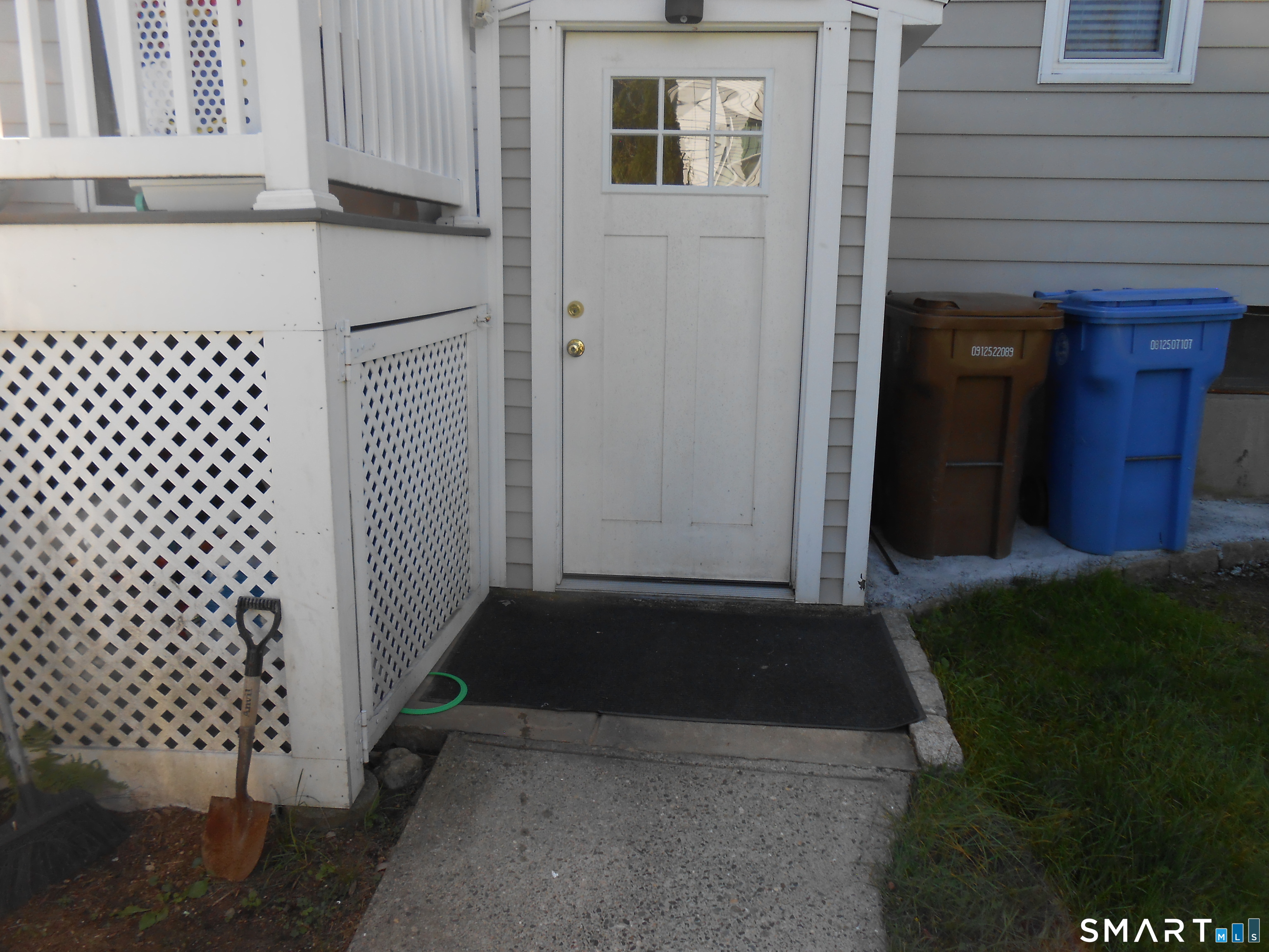 11 Cribbins Avenue Shelton CT 06484
