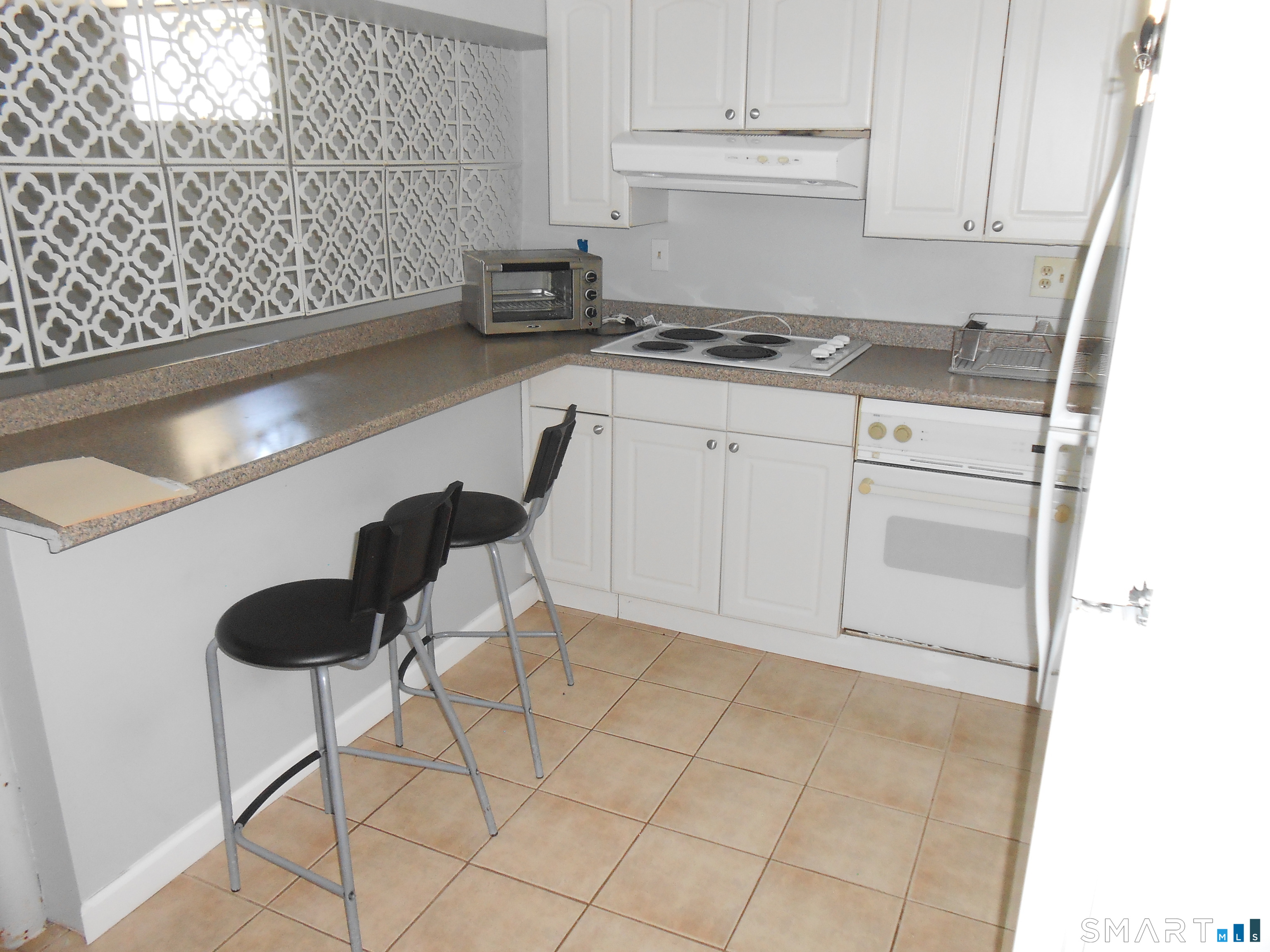 11 Cribbins Avenue Shelton CT 06484