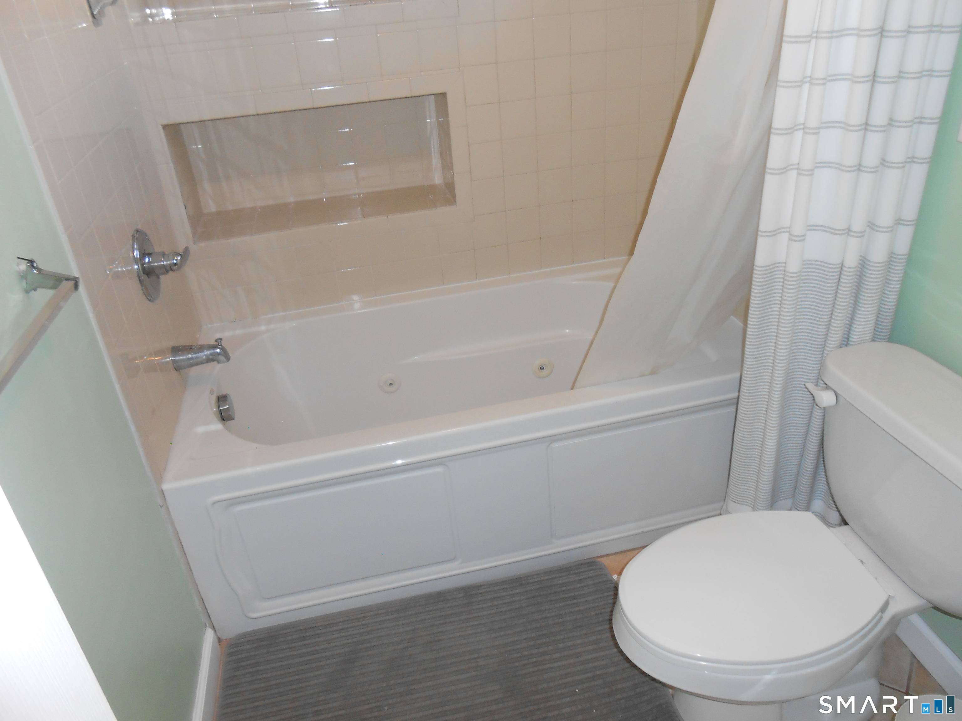 11 Cribbins Avenue Shelton CT 06484