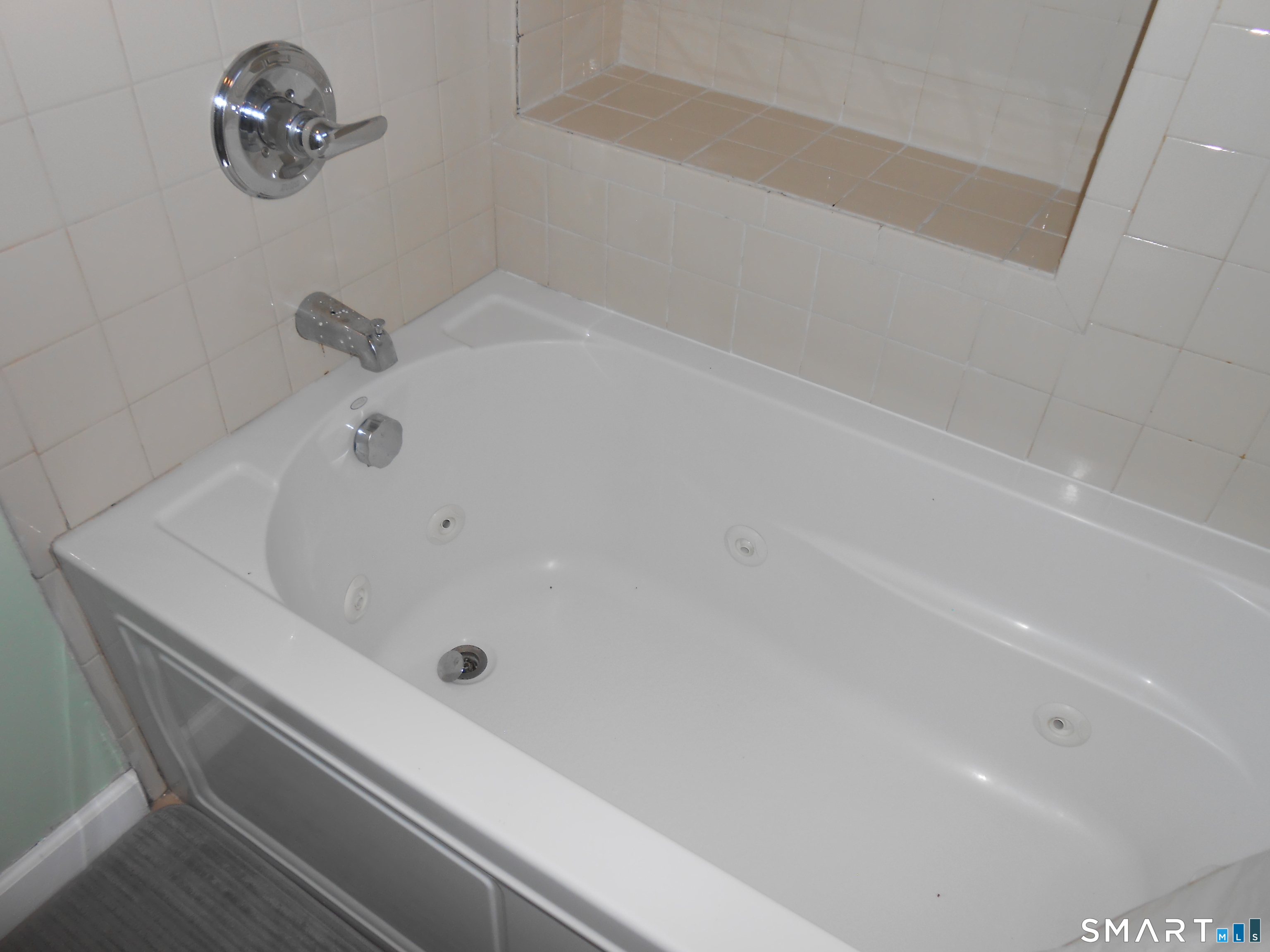 11 Cribbins Avenue Shelton CT 06484