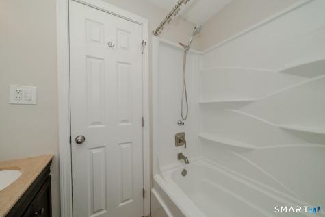201 Regan Road Vernon CT 06066