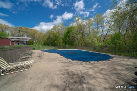 201 Regan Road Vernon CT 06066