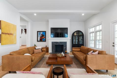 9 Damia Drive Danbury CT 06810