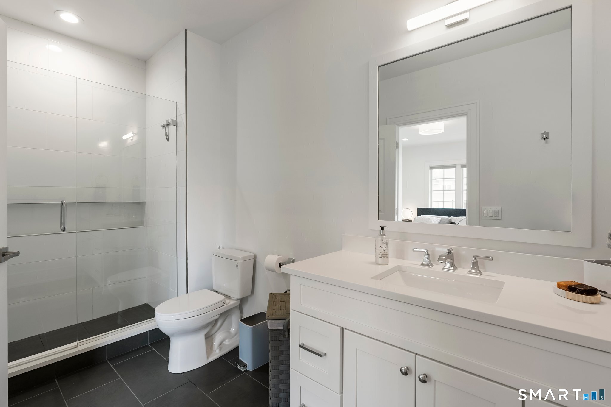 9 Damia Drive Danbury CT 06810