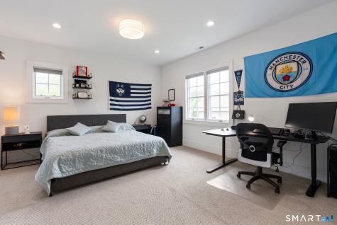 9 Damia Drive Danbury CT 06810