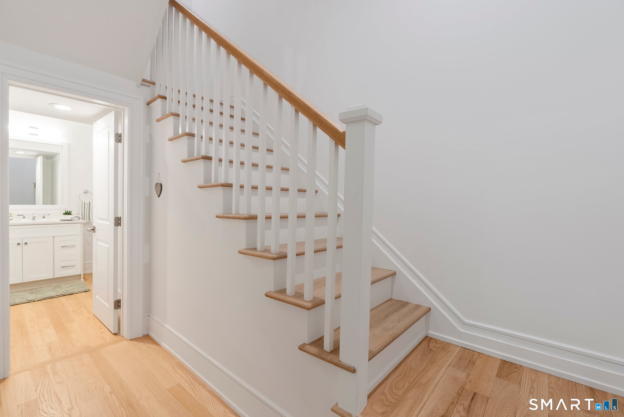 9 Damia Drive Danbury CT 06810