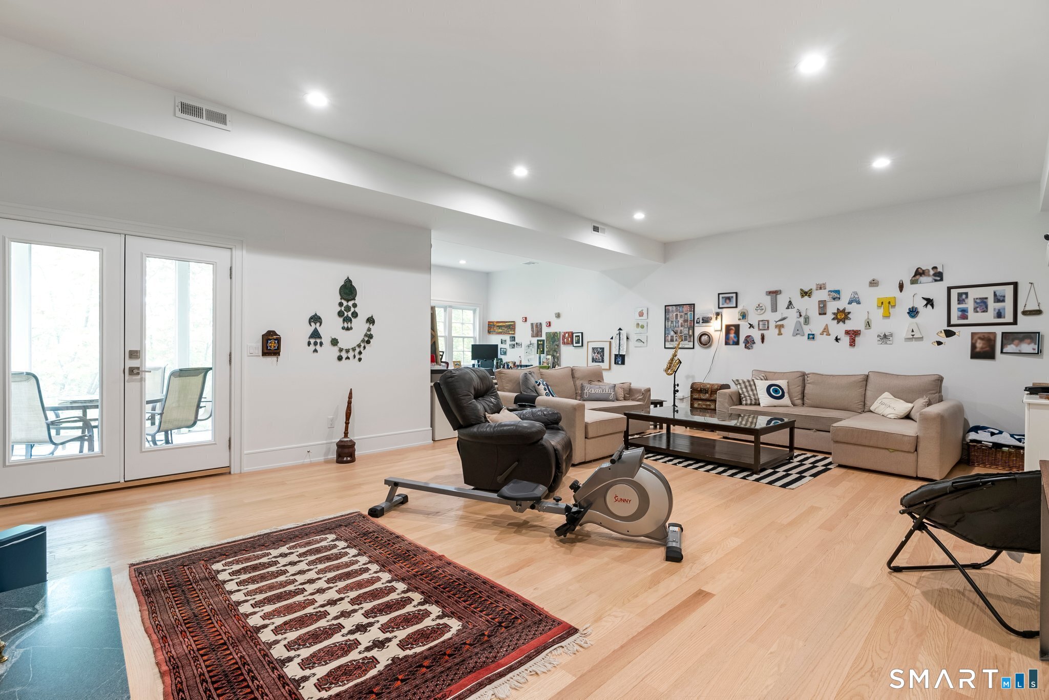 9 Damia Drive Danbury CT 06810