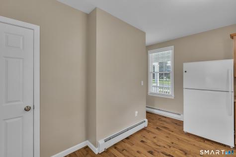 86 Main Street Ellington CT 06029