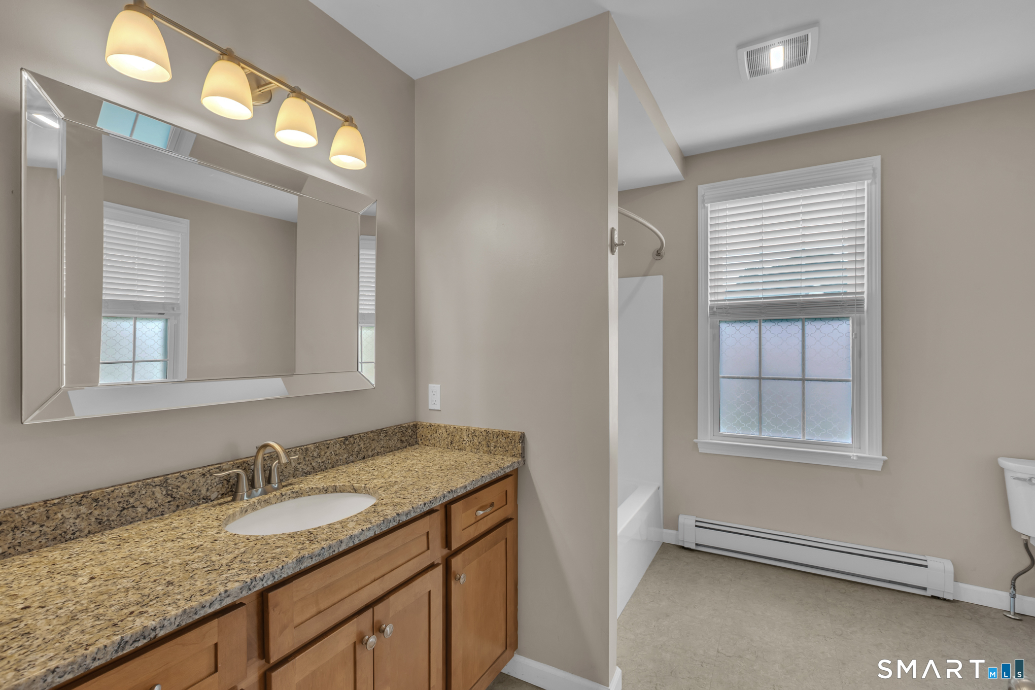 86 Main Street Ellington CT 06029