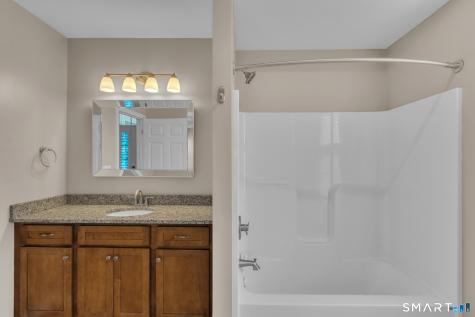 86 Main Street Ellington CT 06029