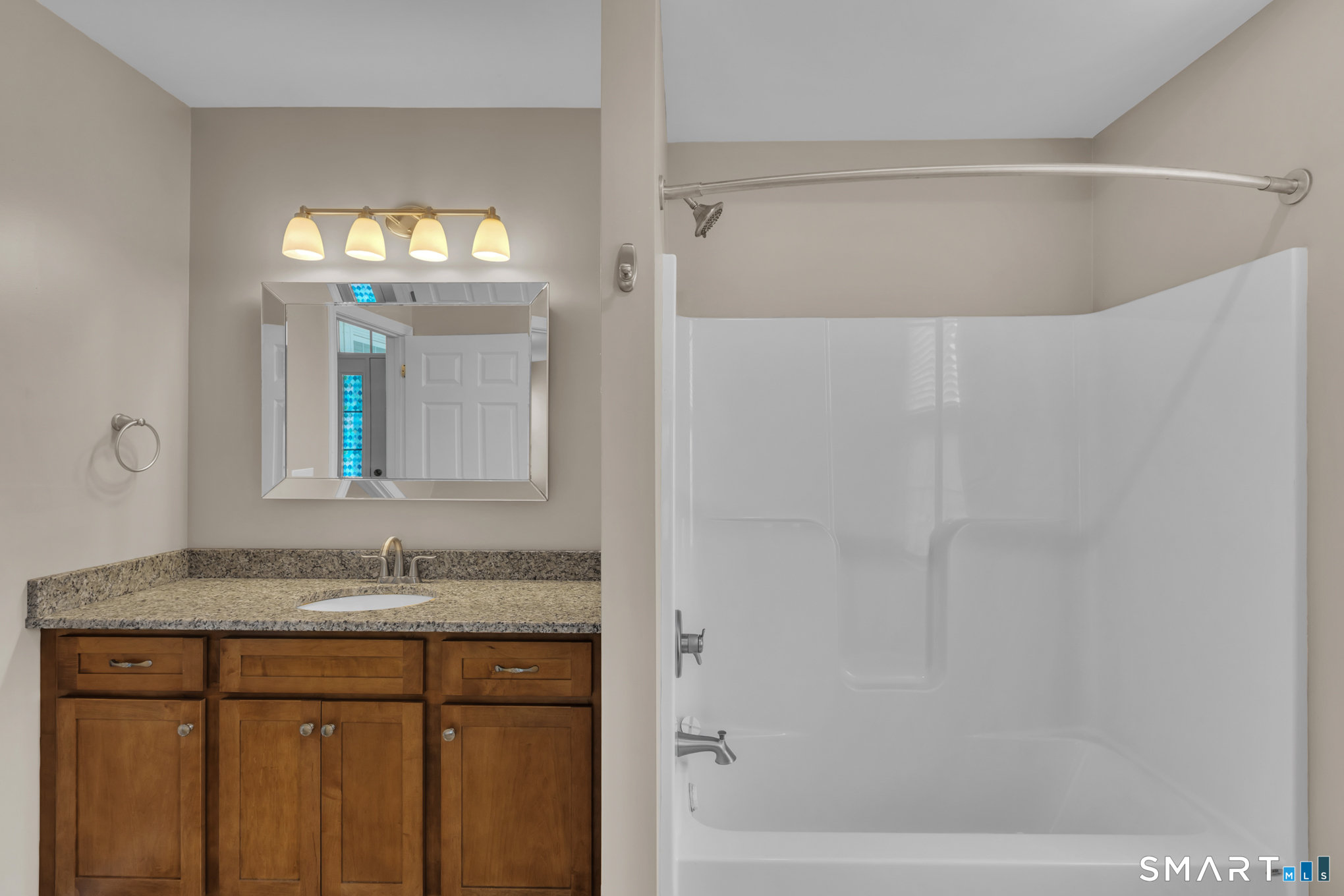 86 Main Street Ellington CT 06029