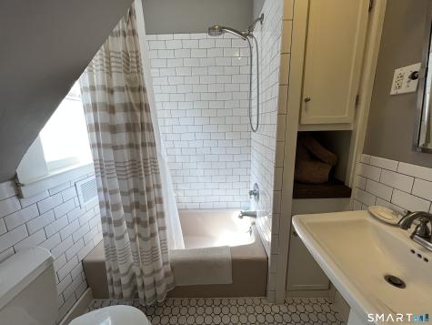 17 Anderson Street New Haven CT 06511