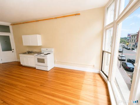 105 Bank Street Waterbury CT 06702