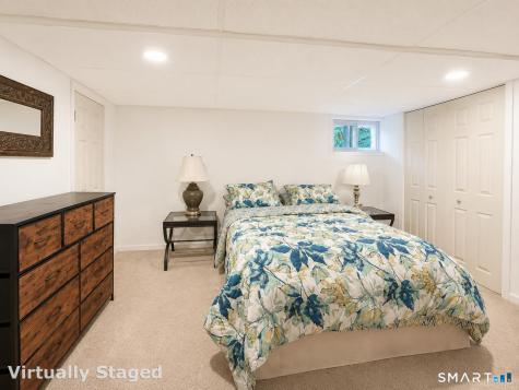 104 Higby Road Middletown CT 06457