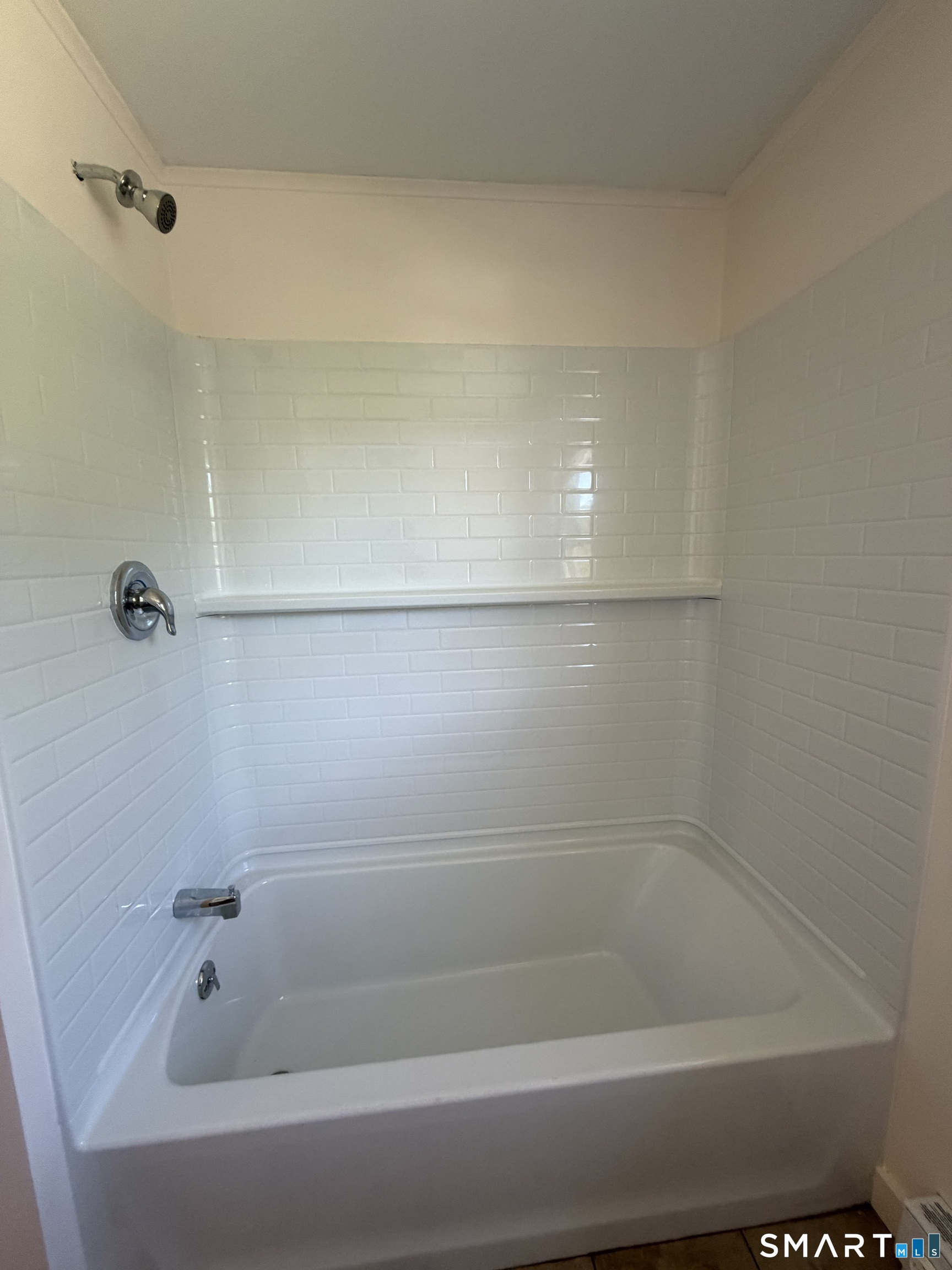 163 Pennsylvania Avenue East Lyme CT 06357