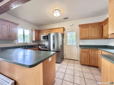 542 Lake Drive Guilford CT 06437