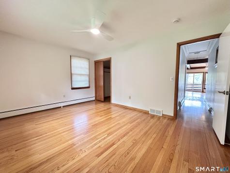 542 Lake Drive Guilford CT 06437