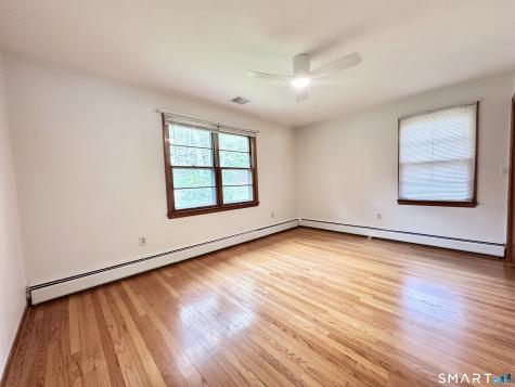 542 Lake Drive Guilford CT 06437