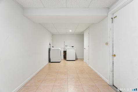 124 Branca Court Milford CT 06461