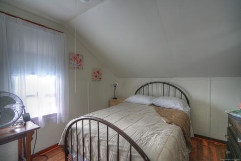 80 Noyes Avenue Stonington CT 06378