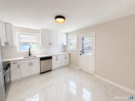 405 Wilcoxson Avenue Stratford CT 06614
