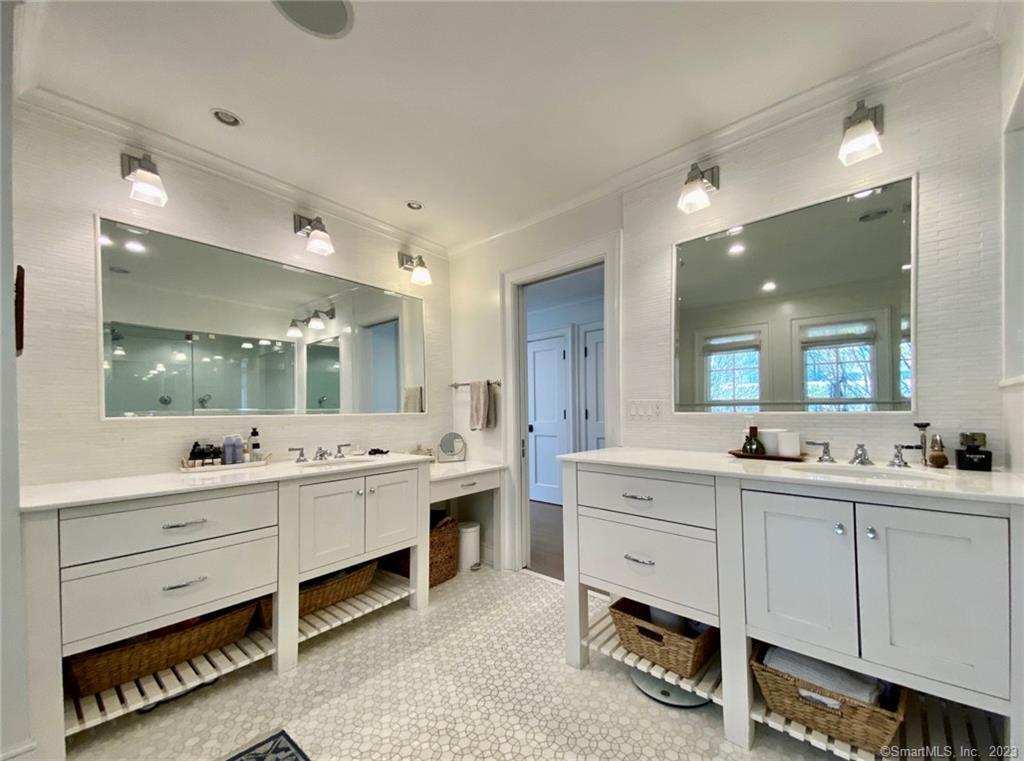 7 Whaling Road Darien CT 06820