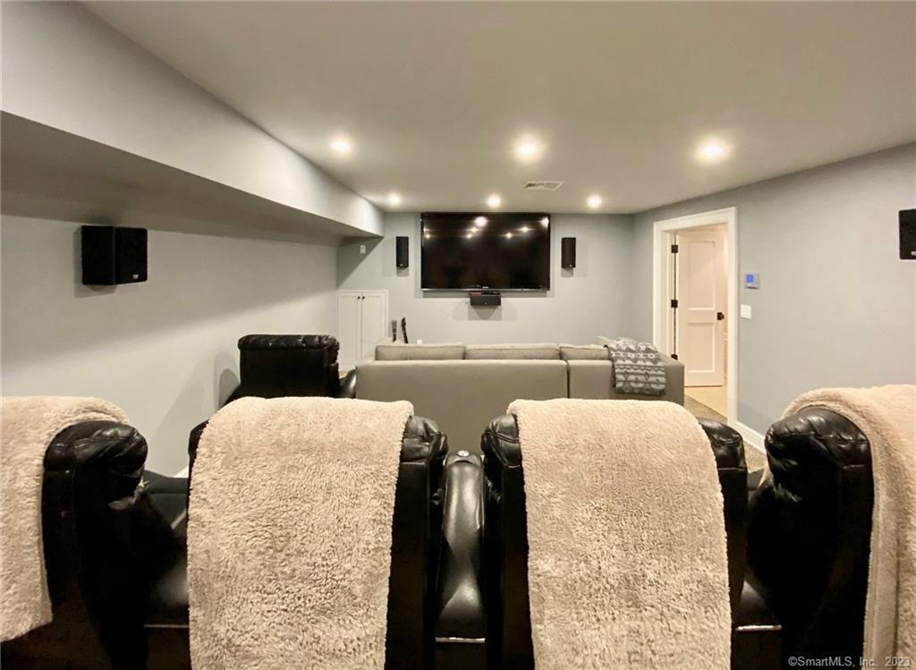 7 Whaling Road Darien CT 06820