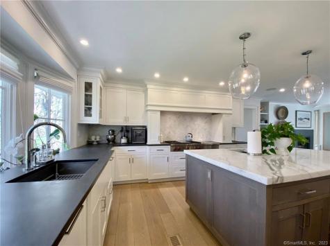 7 Whaling Road Darien CT 06820